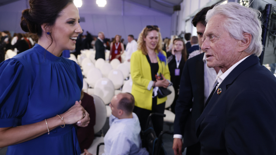 Tamara Vučić razgovarala sa Majklom Daglasom