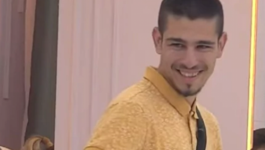 PRONAĐEN BIOLOŠKI OTAC UČESNIKA ELITE 8? Emotivna ispovest rasplakala Srbiju i region, sada se oglasio on i otkrio sve detalje!