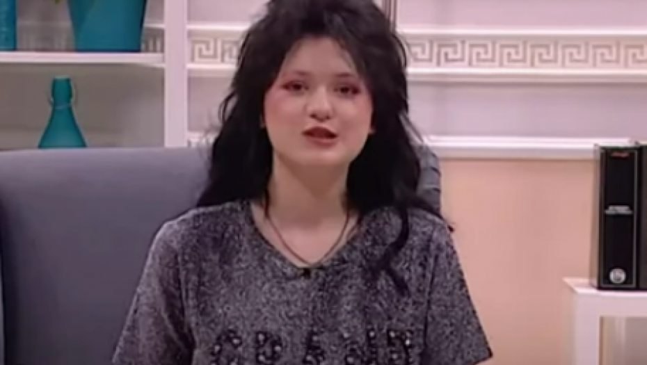 "IZGUBILA SAM 80 ODSTO VIDA" Pevačica boluje od neizlečive bolesti: Tresu mi se ruke, ne podnosim buku...