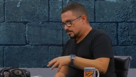 ŠOLAKOV NOVINAR PONOVIO DA JE KOSOVO NEZAVISNA DRŽAVA, PA PORUČIO: Nije strašno kopati litijum, samo ne u Srbiji! (VIDEO)