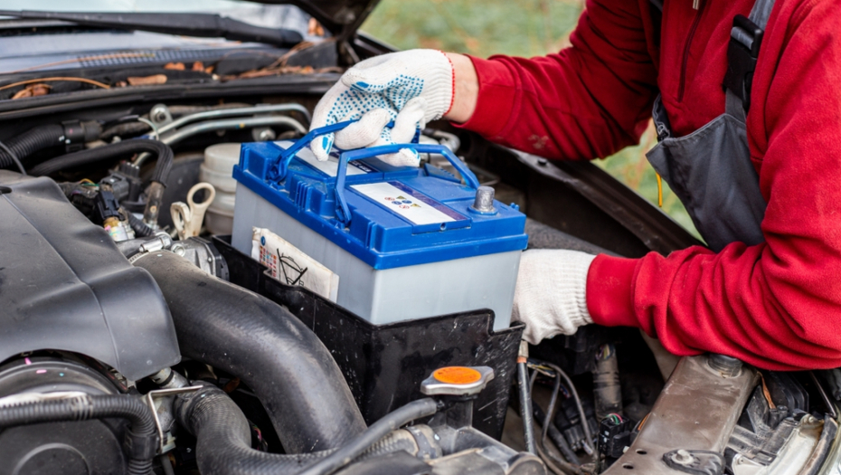 BRZO I LAKO PROVERITE Evo kako da znate sa li vam je akumulator dobar, da vas neće ostaviti nasred puta