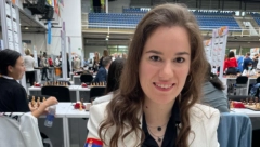 SRBIJA I DALJE NA VRHU Nastavljen pobednički niz srpskih šahovskih reprezentacija na Olimpijadi