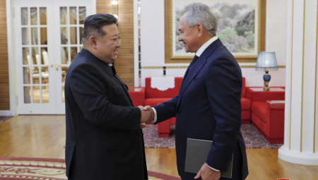 SASTALI SE KIM DŽONG UN I SERGEJ ŠOJGU Evo o čemu su razgovarali (FOTO)