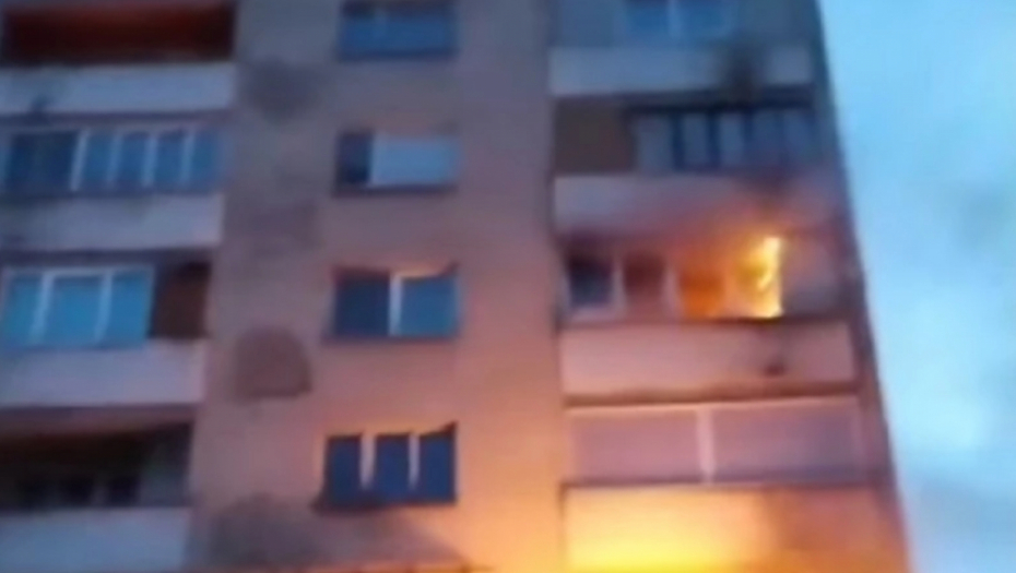 BUKTINJA U STANU Izbio požar u stambenoj zgradi (VIDEO)