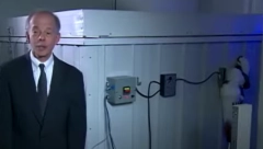SIN STAVIO MAJKU NA LED DA SAČEKA BOLJE SUTRA Njeno telo počiva na -196 °C i ako nauka dovoljno napreduje, jednog dana...