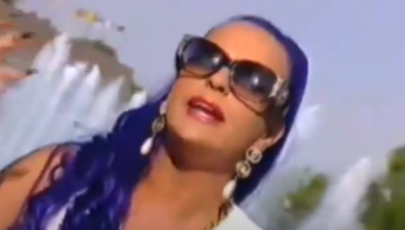 UPISALA FAKULTET, PA SVE BATALILA ZBOG MUZIKE, VAŽILA ZA NAJLEPU SRPKINJU? Pevač bio tajno zaljubljen u nju, a evo kako danas izgleda fatalna Buba Miranović