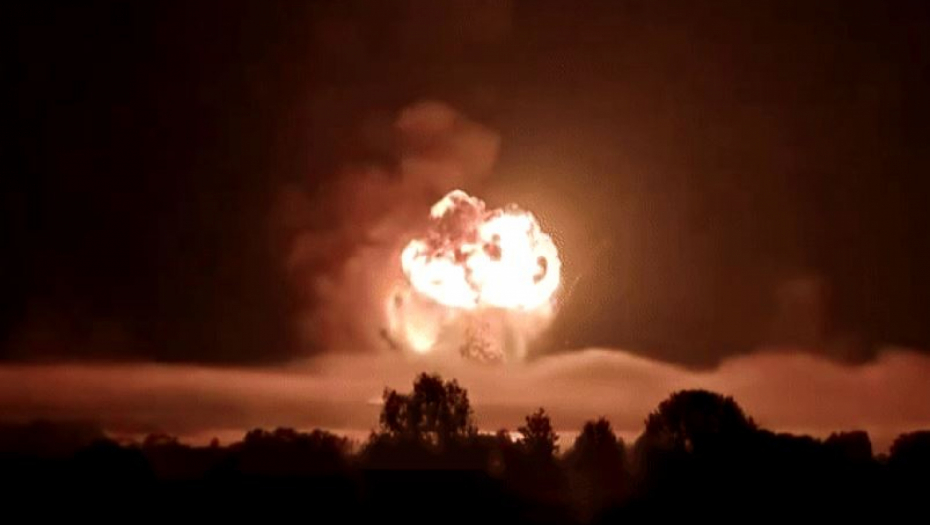 VATRENA KUGLA IZNAD RUSIJE! Stravičan udar Ukrajinaca, šta su ovo uništili u Tveru? (VIDEO)