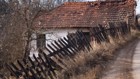 PORODICA U LATKOVCU TOKOM DRUGOG SVETSKOG RATA SKRIVALA JEVREJSKU BEBU Kneževiće i Ilana nakon 6 decenija spojila sudbina,  a sve je krenulo od pisama!