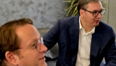 VUČIĆ SE SASTAO SA VARHELJIJEM "Dobar i otvoren razgovor" Sastali su se čim je predsednik Srbije stigao u Brisel