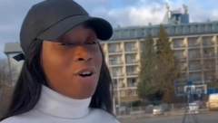 INFLUENSERKA IZ KONGA STUDIRA U BEOGRADU Teško se nosi sa predrasudama i diskriminacijom, u ovoj situaciji je Srbi bukvalno progone! (VIDEO)