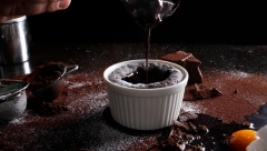 ČOKOLADNI SUFLE Rapsodija ukusa na francuski način, za prave ljubitelje slatkiša