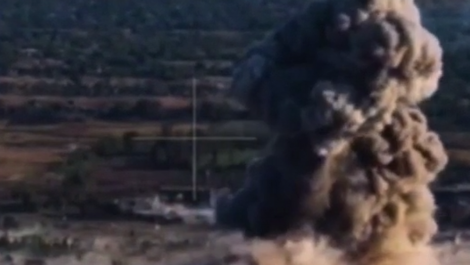 PAKAO ZA UKRAJINSKU VOJSKU Rusi bacili "čudovište" od 3 tone! (FOTO/VIDEO)