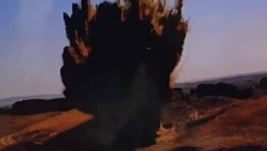 SNIMAK DETONACIJE U DELIBLATSKOJ PEŠČARI Dim se vinuo u nebesa (VIDEO)