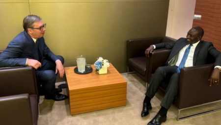 VUČIĆ SA PREDSEDNIKOM KENIJE Pozvao ga da poseti Srbiju (FOTO)