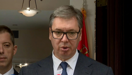 "VIDIM DA SU NEKI POLUDELI" Vučić o histeriji ekstremista zbog najavljenog poteza Srbije