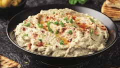 BABA GANUŠ Aromatični prilog sa patlidžanom koji budi sva čula, a idealan za dane posta