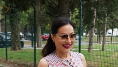 SVE OČI UPRTE U STAJLING CECE RAŽNATOVIĆ NA SNIMANJU ZG! Uže nije moglo, zadnjica folk zvezde u prvom planu!