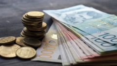 MESEČEV TRIGON SA SATURNOM ODLIČAN PERIOD ZA PRIVLAČENJE PARA Ako ova 3 horoskopska znaka iskoristite ovu energiju, obogatiće se