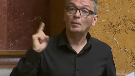 ĆUTA PONOVO LAŽE U SKUPŠTINI Poriče da je Nestorović rekla da Vučić nema osnova da dođe na sednicu o litijumu! (FOTO)