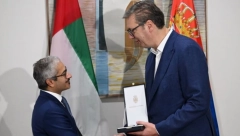 UPRAVO SE OGLASIO VUČIĆ IZ NUJORKA Predsednik Srbije odlikovao stalnog predstavnika UAE pri UN (FOTO)