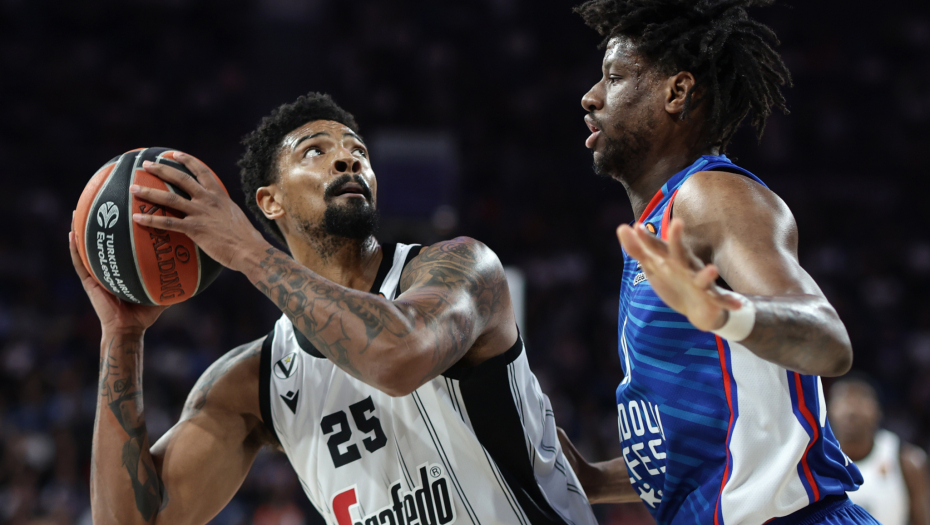 KRILNI CENTAR SE VRAĆA NA MESTO USPEHA Partizan i Zvezda moraju da traže pojačanje na drugom mestu