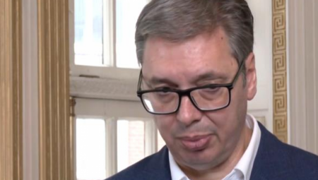 "KO POBEDI U BORBI OKO VEŠTAČKE INTELIGENCIJE - VLADAĆE SVETOM" Jasna poruka predsednika Vučića iz Njujorka