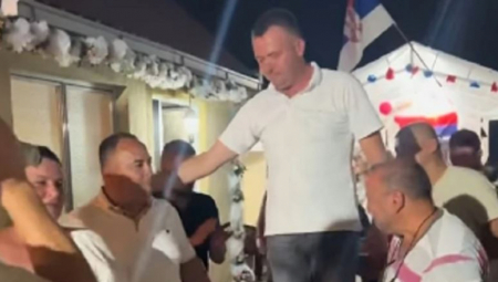 "BOG NA NEBU, A KUM NA ZEMLJI!" Običaj sa svadbe u Bačkoj ostavlja bez teksta! (VIDEO)