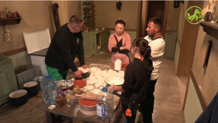 POČELI PRVI PROBLEMI NA "FARMI 8"! Učesnici ne znaju šta ih je snašlo, evo oko čega je nastao veliki haos!