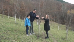 PO ZANIMANJU INŽENJER, PO VASPITANJU - DOMAĆIN! Aleksandar batalio posao u gradu, sad se bavi unosnim biznisom na DEDOVINI! (FOTO)