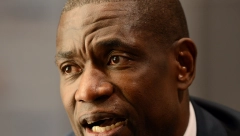 NBA LIGA ZAVIJENA U CRNO Preminuo legendarni Dikembe Mutombo!