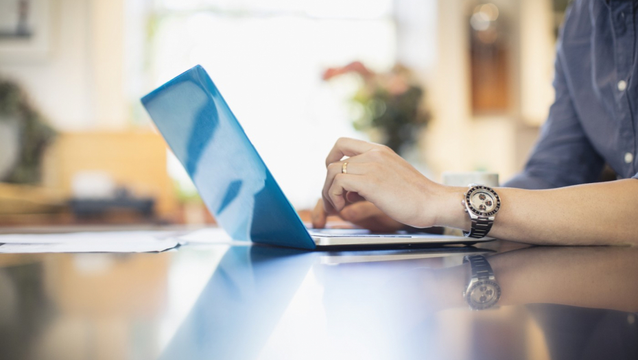 Uspostavljanjem Portala za strance pojednostavljena procedura za privremeni boravak i radnu dozvolu stranih državljana