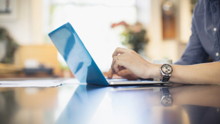 Uspostavljanjem Portala za strance pojednostavljena procedura za privremeni boravak i radnu dozvolu stranih državljana