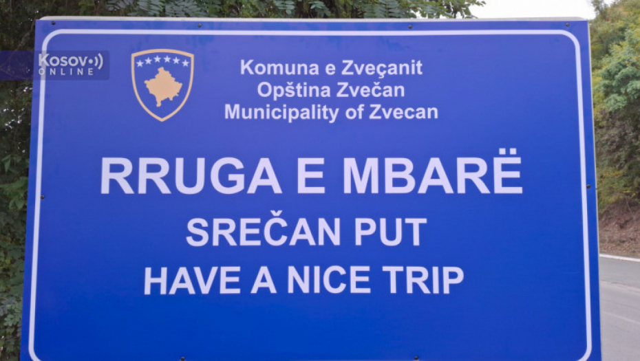 UKLONJENE ĆIRILIČNE TABLE KOD ZVEČANA: Zamenjene natpisima na albanskom i engleskom jeziku, a na srpskom jeziku GREŠKA!