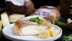 ŠTRUDLA SA KOKOSOM Mirisna poslastica koja vraća u dane sa letovanja, a pomera granice dobrog ukusa