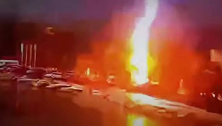 GROM UDARIO U ŠETALIŠTE U BARU! Pojavio se i HOROR SNIMAK nevremena u Crnoj Gori (VIDEO)