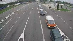 STANJE NA PUTEVIMA Teretna vozila na Batrovcima čekaju četiri sata (FOTO)