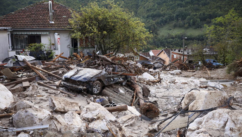 MEŠTANI JABLANICE I KONJICA EVAKUISANI! Evo kakvo je trenutno stanje na poplavljenom području, potraga za nestalima i dalje traje!