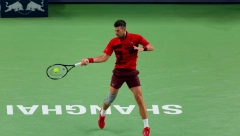 NOVAK NIJE MOGAO DA ČUJE BOLJE VESTI Veliki rival ispao, Đokoviću se otvara put do titule!