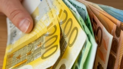 KAMIONDŽIJA UHAPŠEN ZBOG DAVANJA MITA Albanac pokušao policajcima da utrapi novac