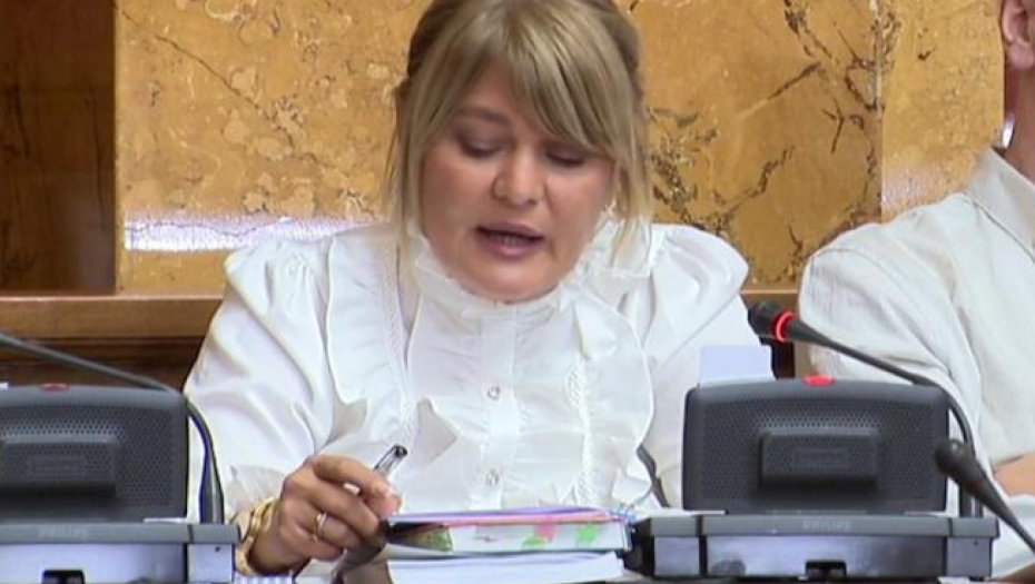 CRNO NA BELO: Ovaj video je dokaz kako opozicija obmanjuje građane Srbije! (VIDEO)