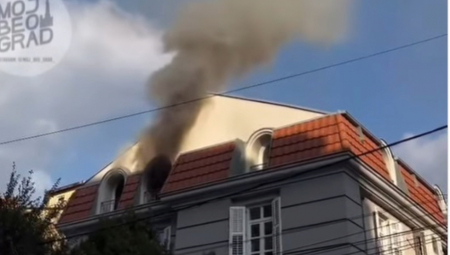 UŽAS U BREGALNIČKOJ ULICI! Stan u plamenu, vatrogasci hitno reaguju! (VIDEO)