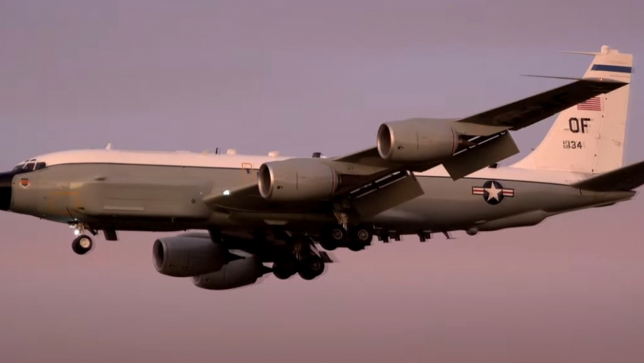 HAOS NA NEBU! RAF-ov "nuklearni detektor"avion špijunira duž granice NATO-a sa Rusijom: Sukob sa ruskim avionom iznad Ukrajine! (VIDEO)