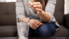 NAJVAŽNIJI VITAMIN ZA ŽENE U 50-IMA Ubacite ga u dnevnu rutinu I vaša koža će izgledati savršeno