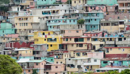 OBIŠAO JE 190 ZEMALJA I ZAKLJUČIO „Ovde niste uopšte bezbedni“ (VIDEO)