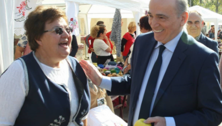 STIŽE NOVA POMOĆ DRŽAVE Uvode se socijalno garantovane penzije, a evo KOLIKO će iznositi i ko ima prava na njih