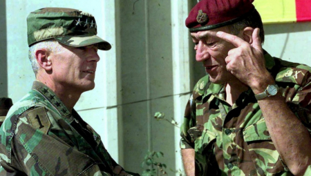 "NEĆU DA ZAPOČNEM TREĆI SVETSKI RAT UMESTO VAS!" Kako je general Džekson odbio naređenje Veslija Klarka i ušao u legendu