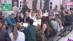 VANREDNO STANJE U ELITI 8! Prekinuta emisija, voditelj ne može da smiri situaciju!