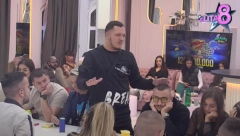 GASTOZU PREKIPELO! Rešio da oduva Đuričićku: Pričamo isti jezik, a ne razumemo se!