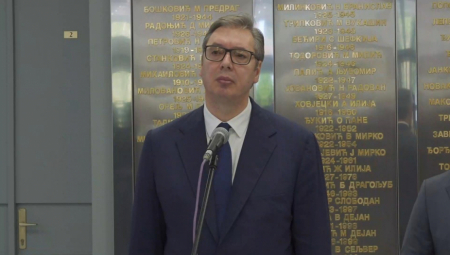 ŠTO JE TIKVA PRAZNIJA, TO JE BEZOBRAZNIJA Predsednk Vučić o propalim protestima i lažima opozicije
