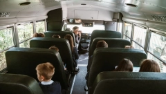 DRAMA U BEOGRADU Deca iz vrtića krenula na izlet, roditelji tvrde da se zapalio autobus
